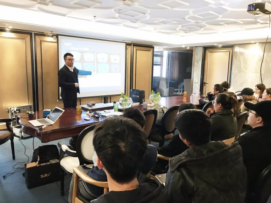 光與設(shè)計--定制版設(shè)計師沙龍（江西南昌站）